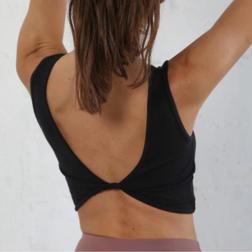 Reversible Twist Cropped Brami